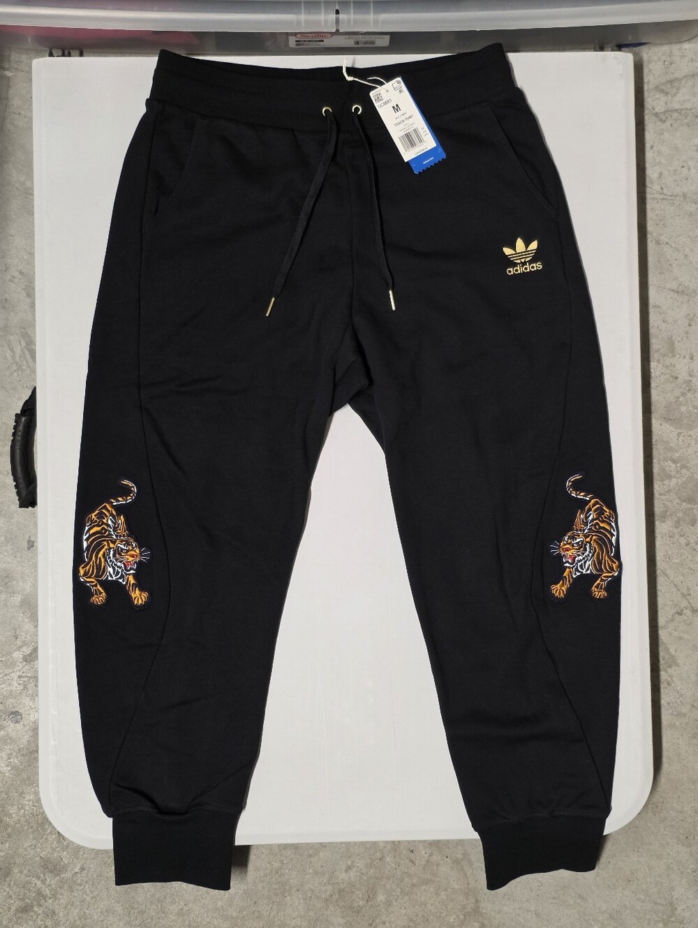 adidas Originals "Lunar New Year' Tiger Jogger Pants Sz M *RARE-LIMITED EDITION*